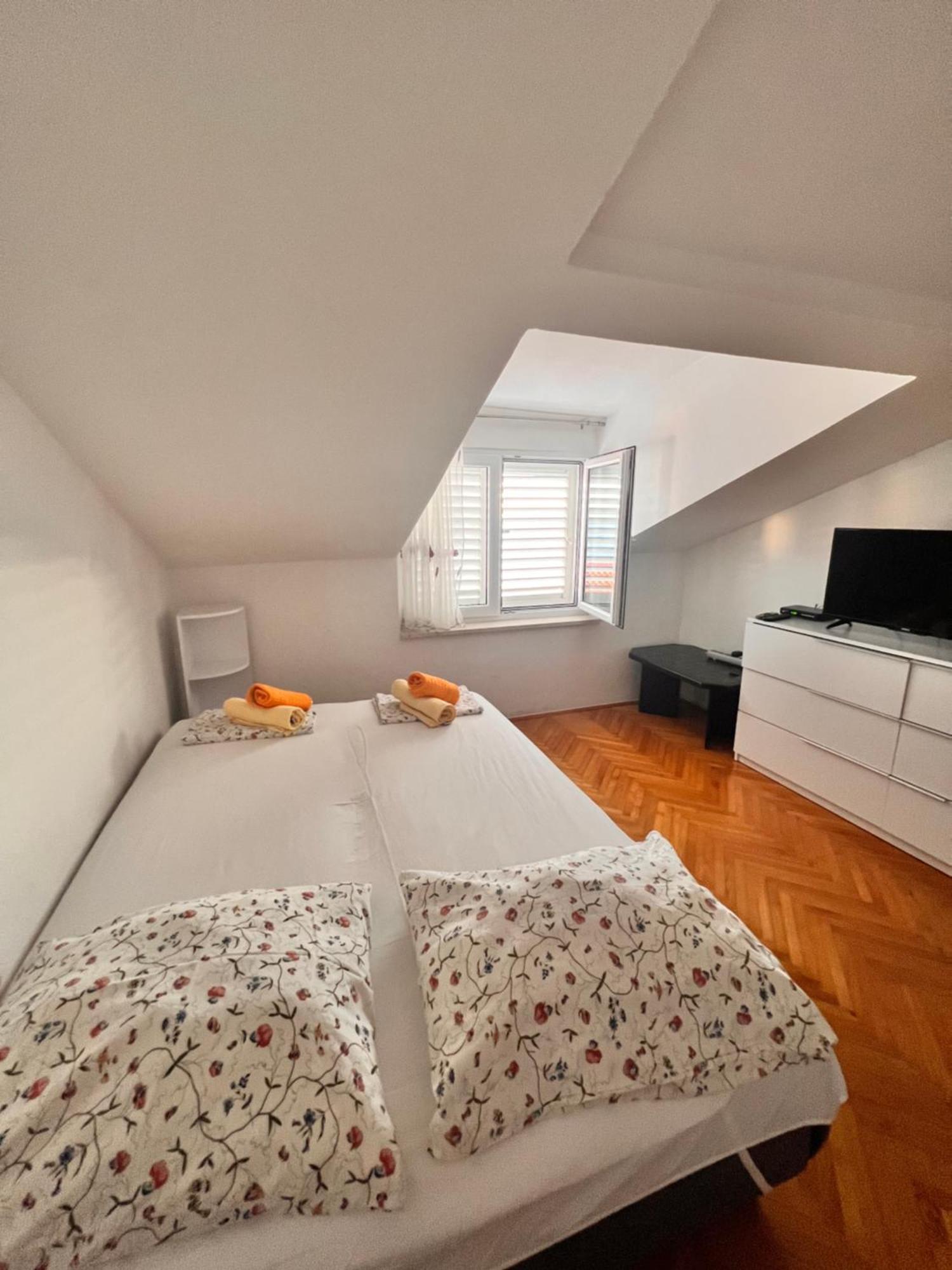 טרוגיר Apartments Paulina מראה חיצוני תמונה